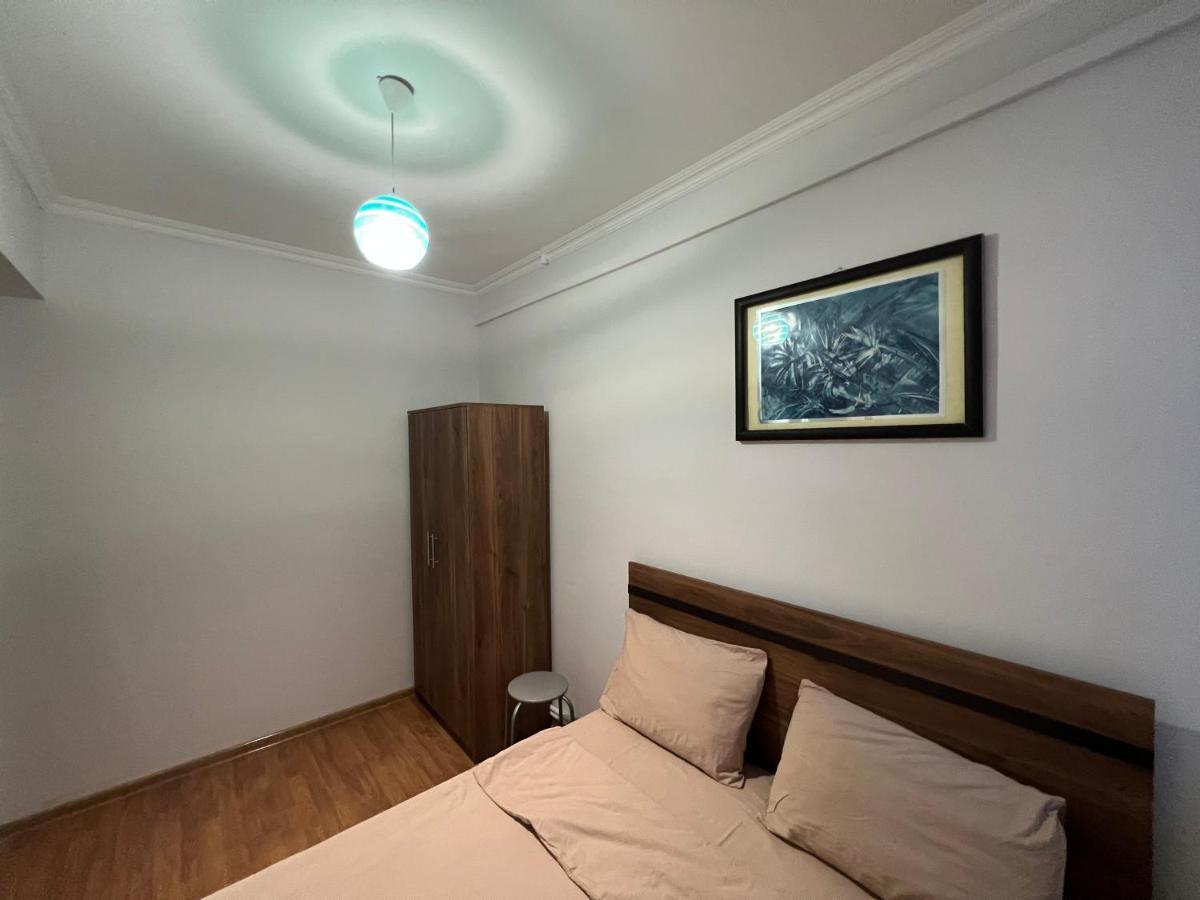 N1 Guest Hause Hotel Yerevan Ngoại thất bức ảnh